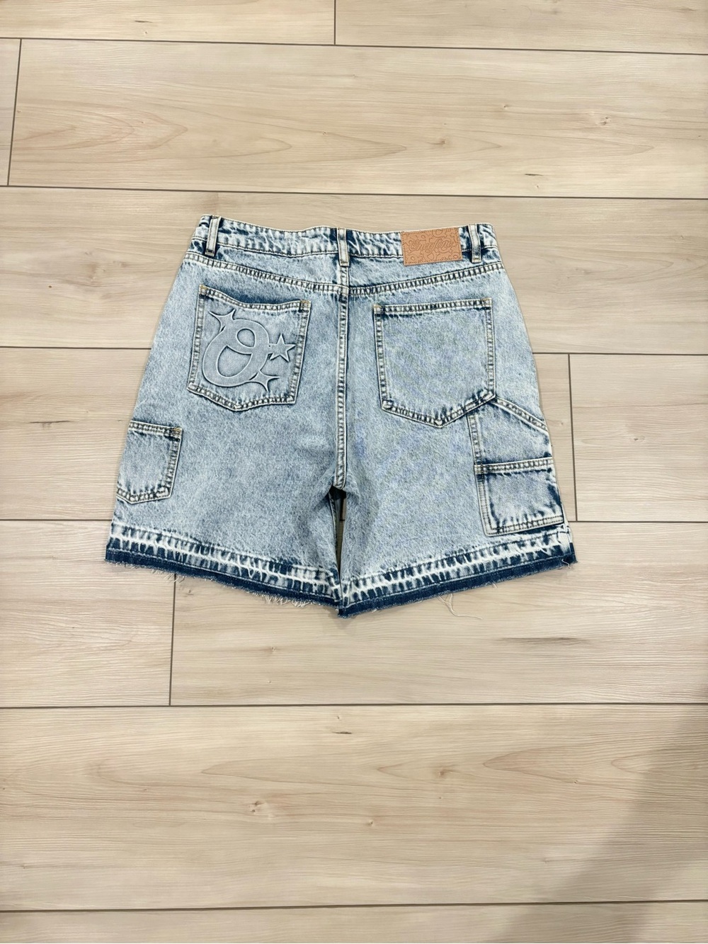 Oneofone Y2K skater embroidered baggy acid wash men’s denim jean shorts